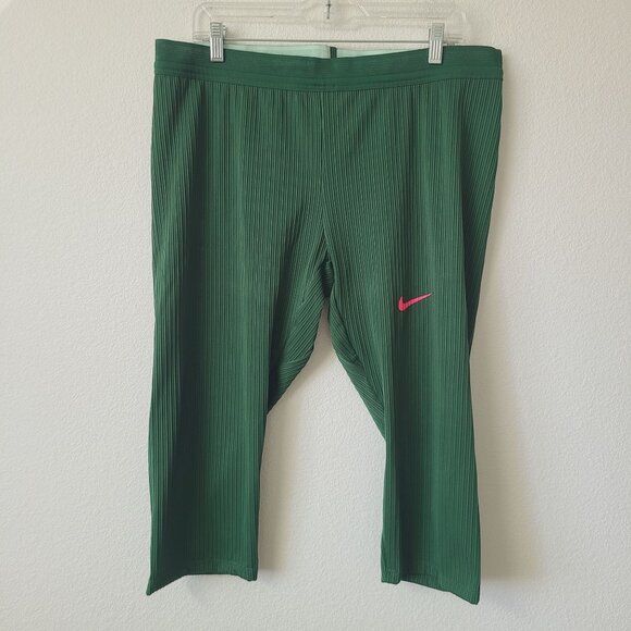 NEW Nike Womens Pro Elite Team Aeroswift 3/4 Running Tights DX9076-000 Size 3XL - Picture 1 of 4